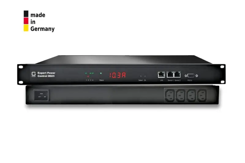 4-fold-switched-and-outlet-metered-PDU-x-16-A-4-x-IEC-C13-rear