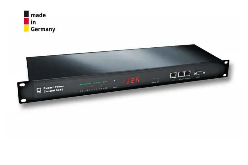 12-fold-switched-and-outlet-metered-PDU-1-x-16-A-12-x-IEC-C13