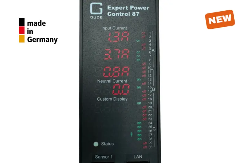 30-fold switched and metered PDU , 1 x 16 A, 24 x IEC C13, 6 x IEC C19